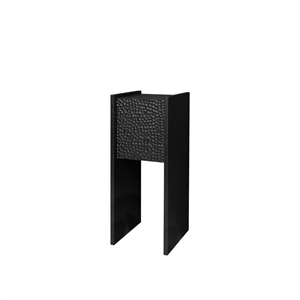 Piédestal Scarni de Ferm Living, couleur frêne teinté foncé