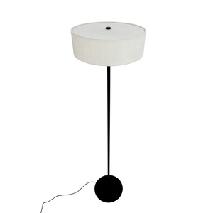 Dyberg Larsen Calix Lampadaire Naturel/ Noir