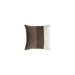 Coussin FORMARKIVET Big Logo 55x55 Beige pâle/Brun Terre D'ombre