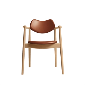 Chaise de salle à manger Regatta de la collection Ro, tapissée en hêtre huilé et cuir Calvados